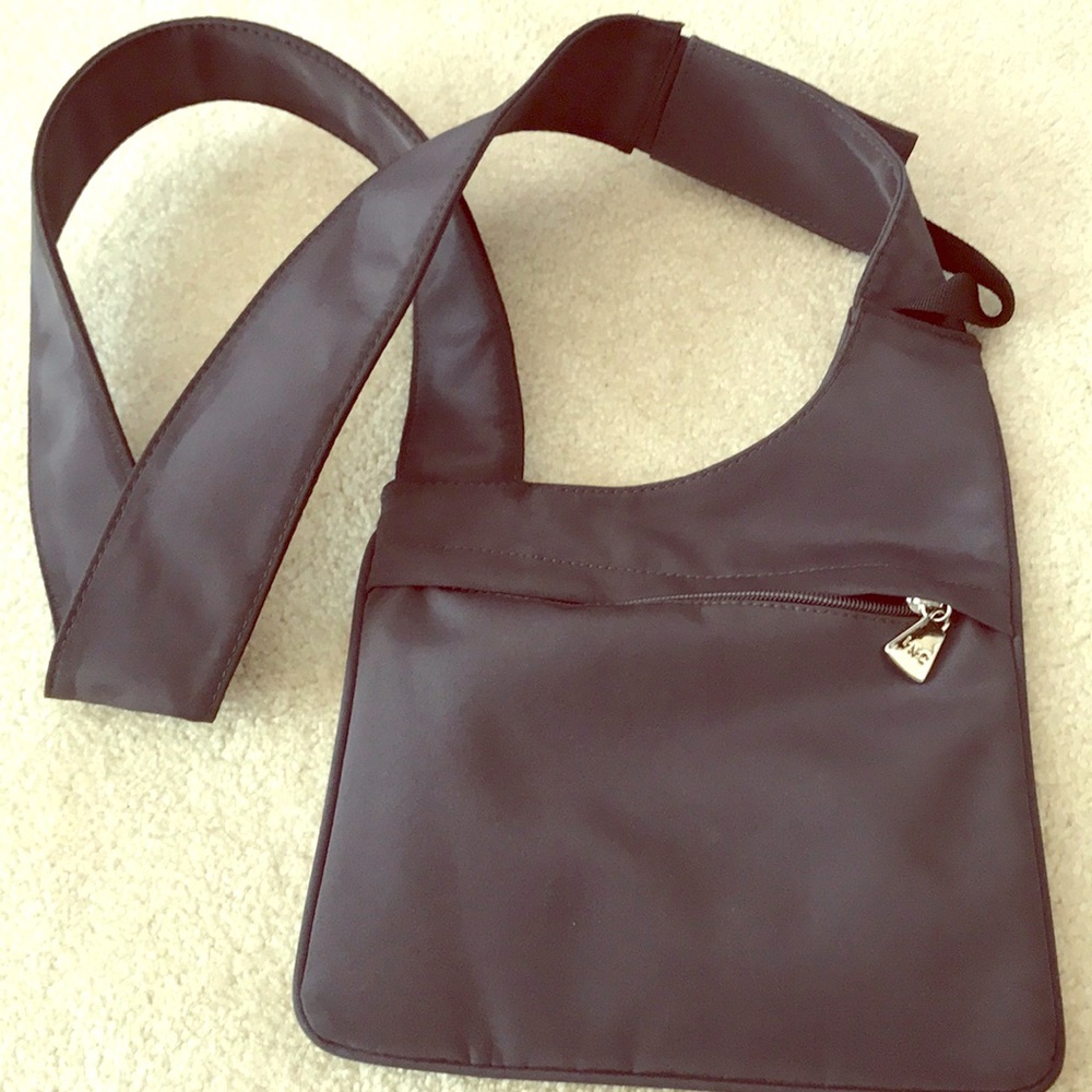 INC durable gray cross body purse